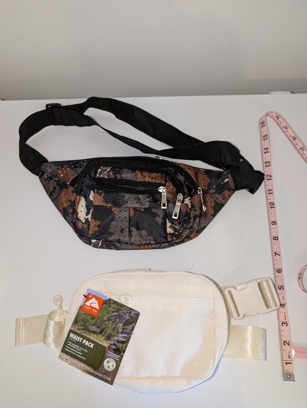 SET of 2 Belt Bags - Picture 2 of 6